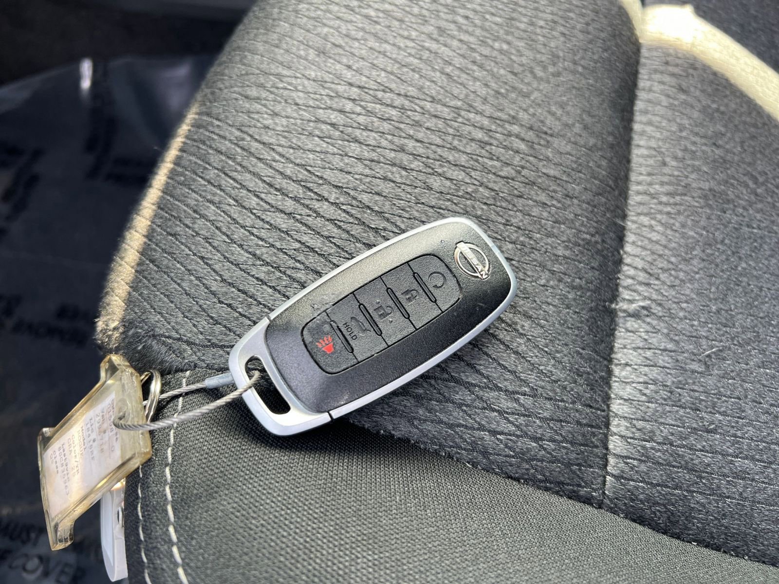 Used 2025 Nissan Rogue SV image 21