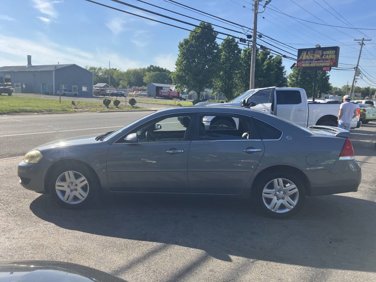 Used 2007 Chevrolet Impala LTZ FWD image 10