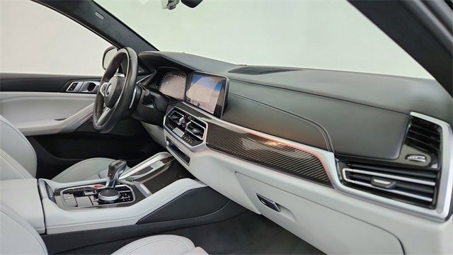 Used 2023 BMW X6 M image 20