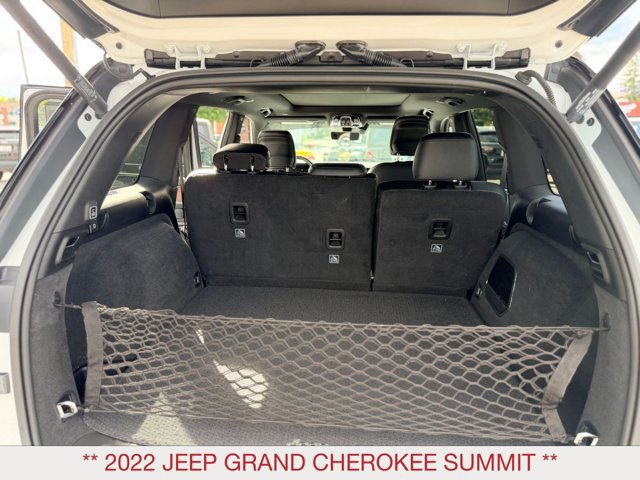 Certified 2022 Jeep Grand Cherokee Summit w/ Adv Protech Group IV AWD/4WD image 60