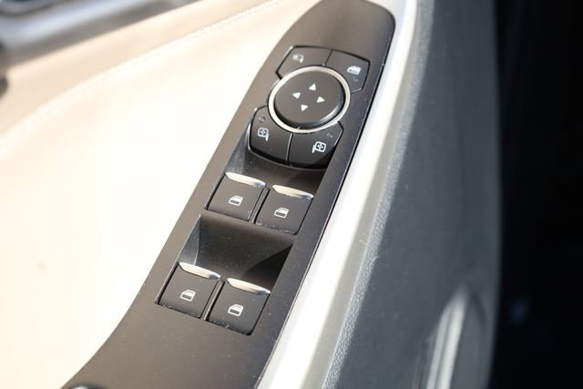 Used 2022 Ford Explorer Limited image 18