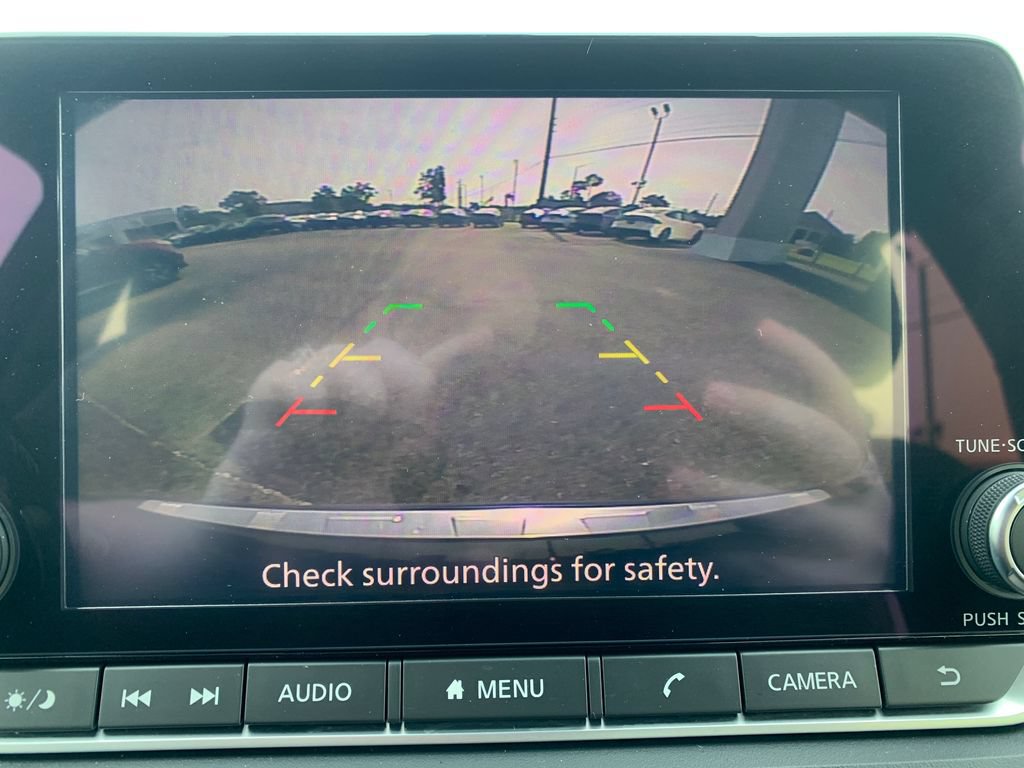 Used 2023 Nissan Rogue SV w/ SV Premium B Package FWD image 18