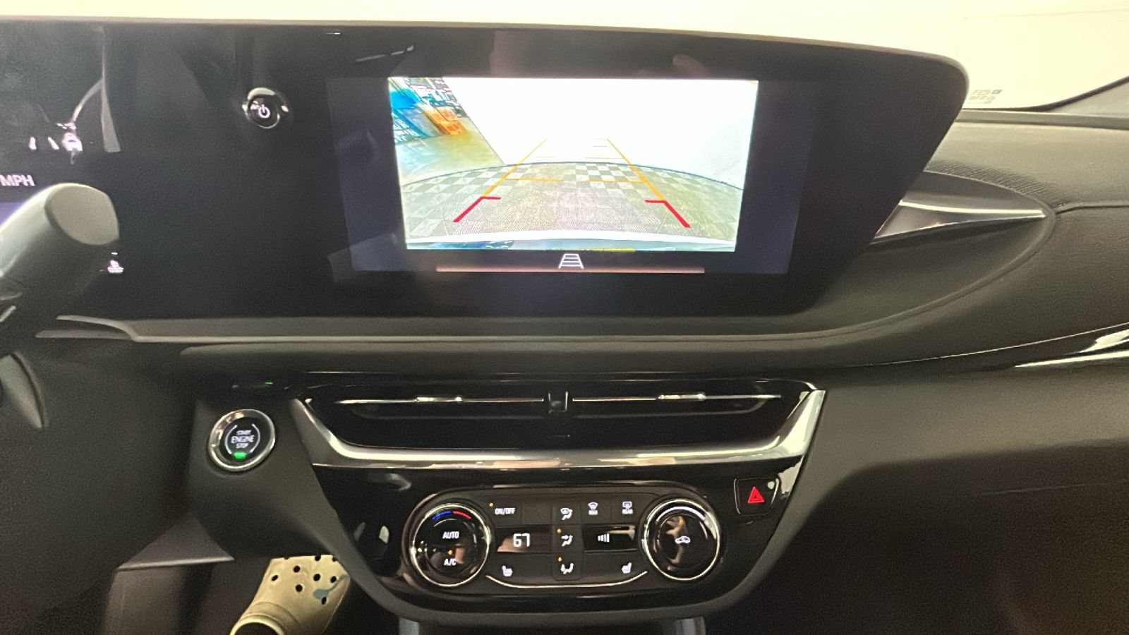 Used 2024 Buick Envista Sport Touring w/ Convenience I Package FWD image 29