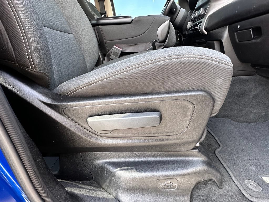 Used 2019 RAM 1500 Tradesman w/ SXT Appearance Group AWD/4WD image 12