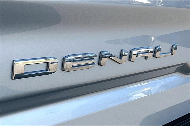 Used 2022 GMC Sierra 1500 Denali image 32