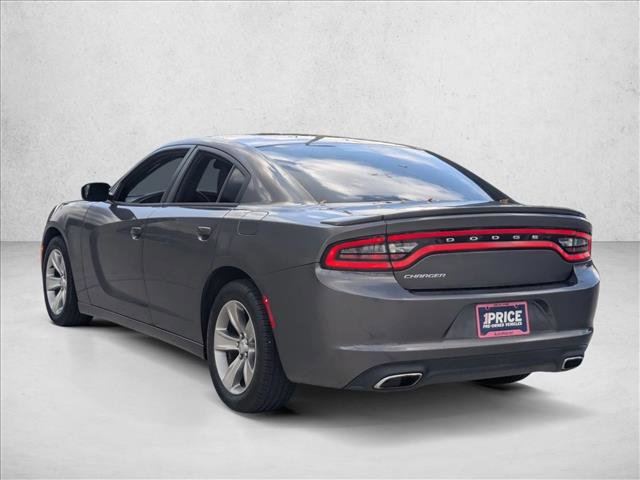 Used 2015 Dodge Charger SE w/ Sport Appearance Group image 7