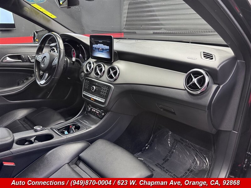 Used 2018 Mercedes-Benz GLA 250 4MATIC w/ Convenience Package image 10