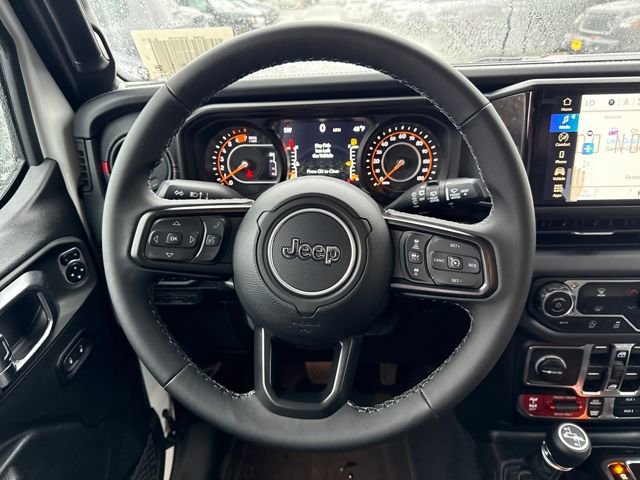 New 2025 Jeep Wrangler Unlimited Rubicon image 18