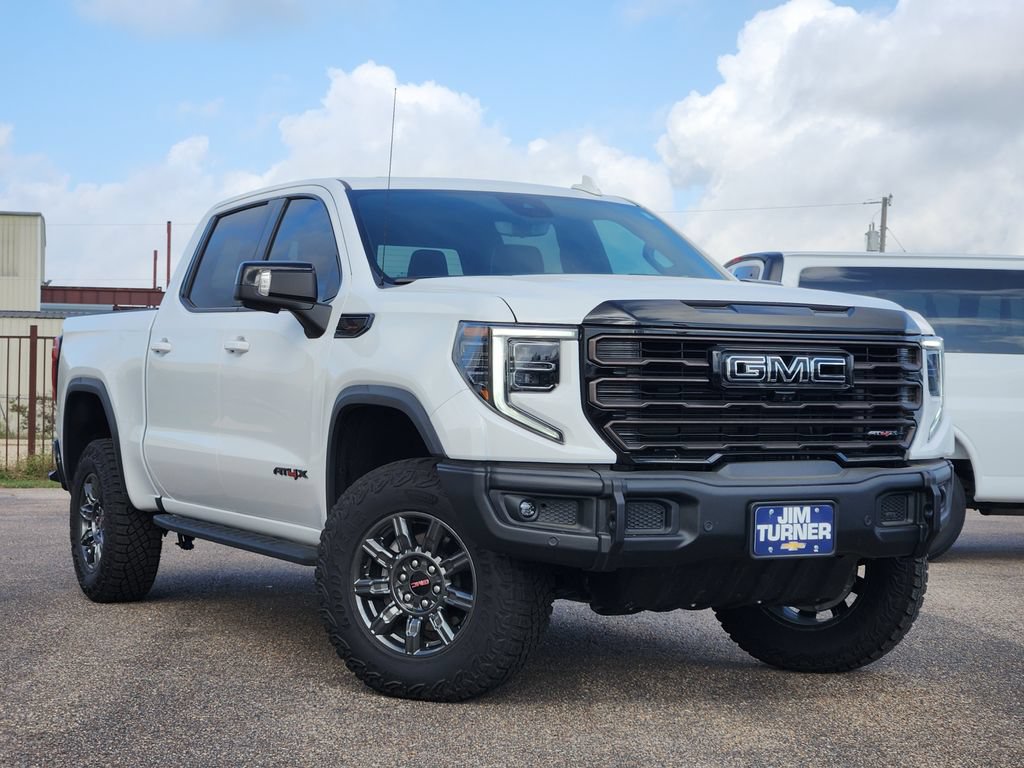 Used 2026 GMC Sierra 1500 AT4X w/ LPO, Black Badging Package AWD/4WD image 2