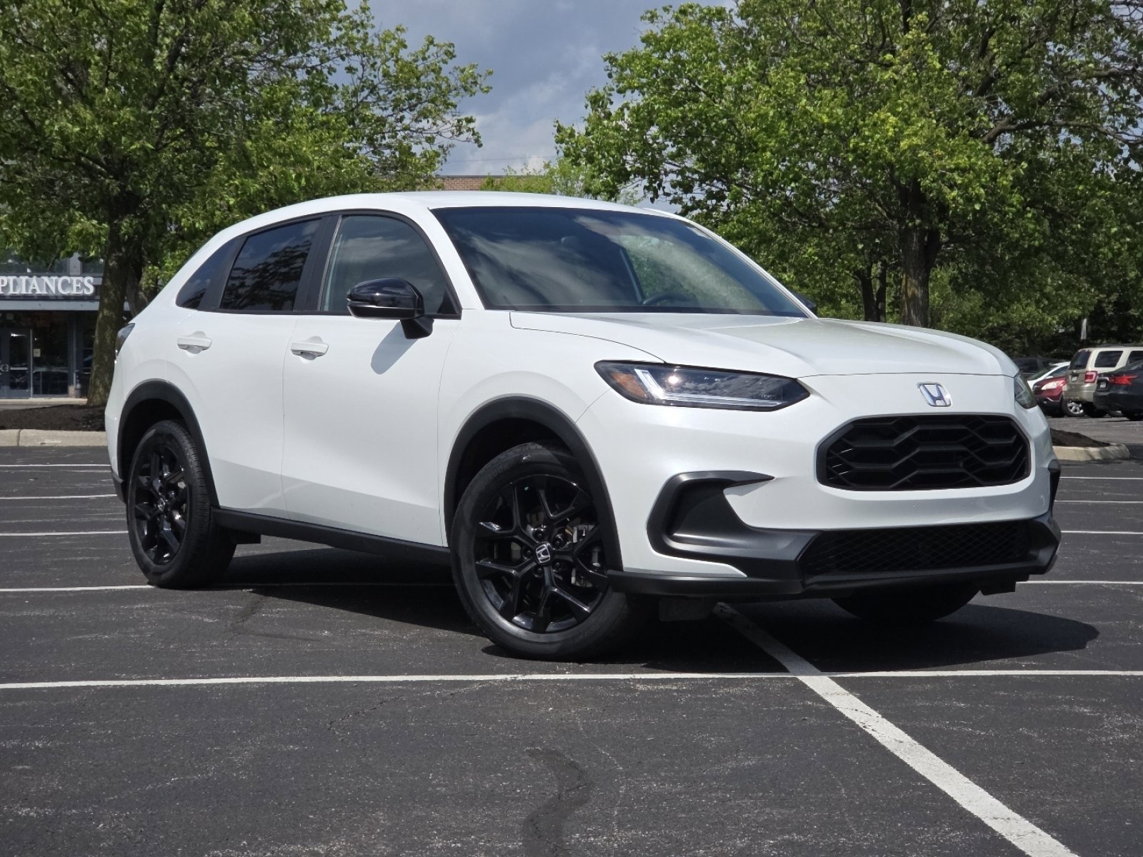 Certified 2024 Honda HR-V Sport image 2