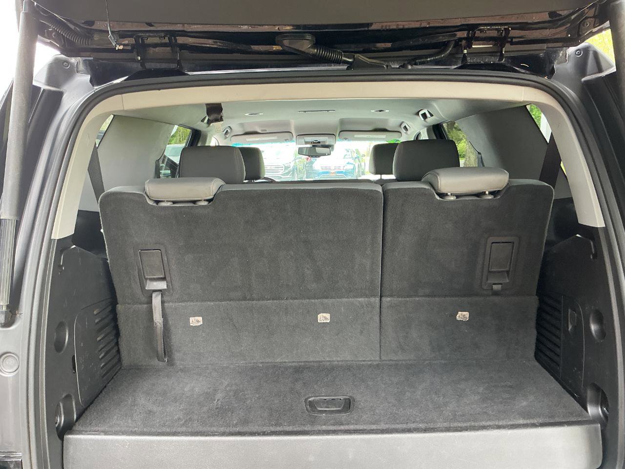 Used 2019 Chevrolet Tahoe LT AWD/4WD image 17