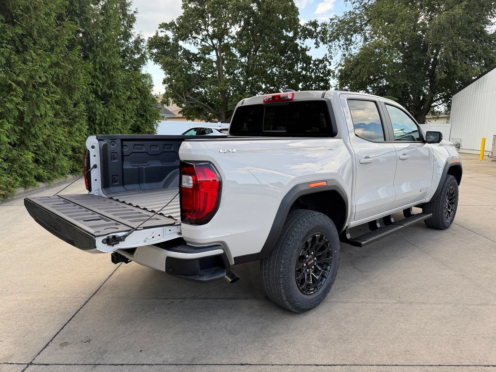 New 2026 GMC Canyon Elevation w/ Convenience Package AWD/4WD image 11