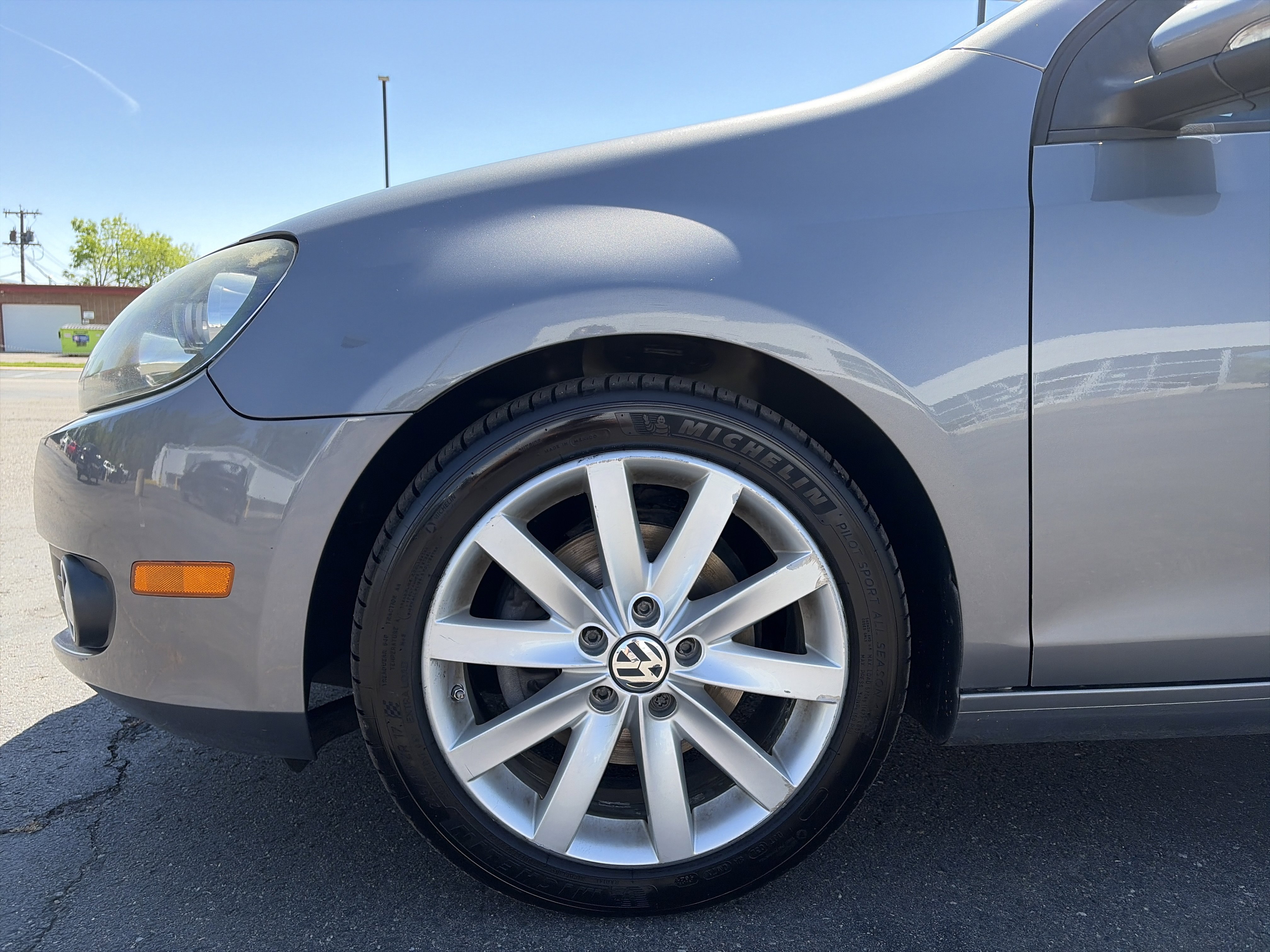 Used 2010 Volkswagen Golf TDI FWD image 13