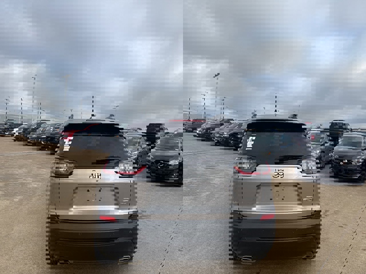 Used 2022 Jeep Cherokee Latitude Lux image 6