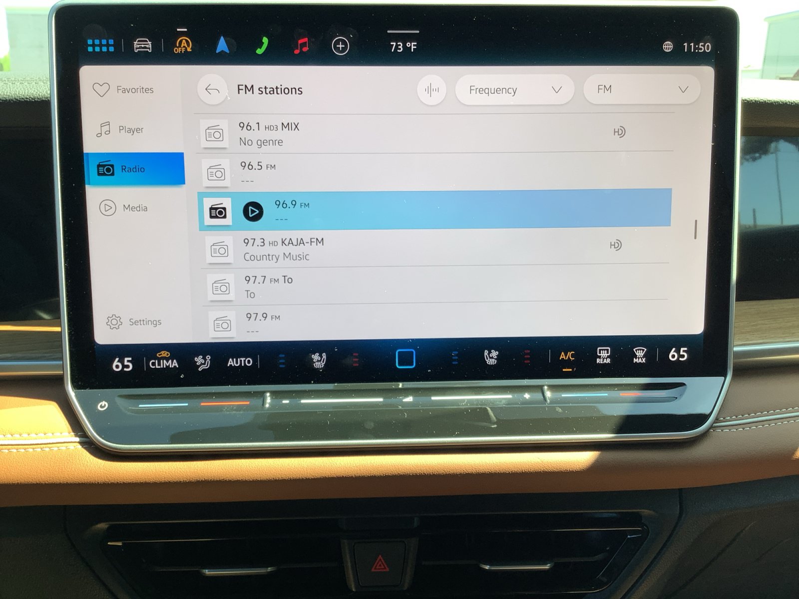 New 2026 Volkswagen Tiguan SEL R-Line AWD/4WD image 17