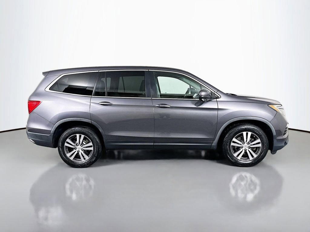 Used 2017 Honda Pilot EX image 8