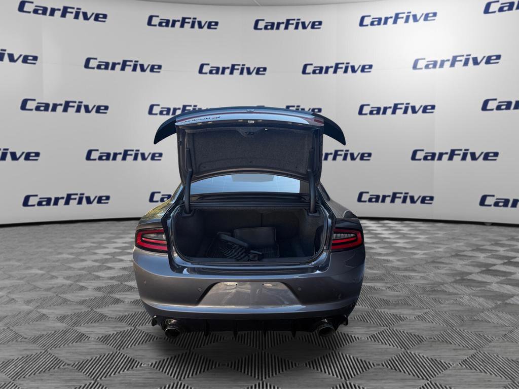 Used 2021 Dodge Charger SXT w/ Driver Convenience Group image 14