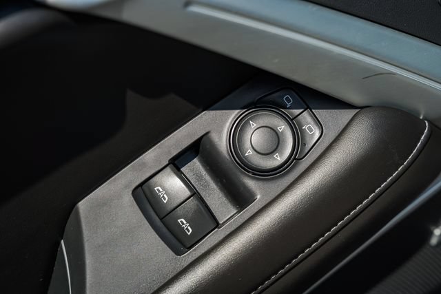 Used 2018 Chevrolet Camaro SS RWD image 39
