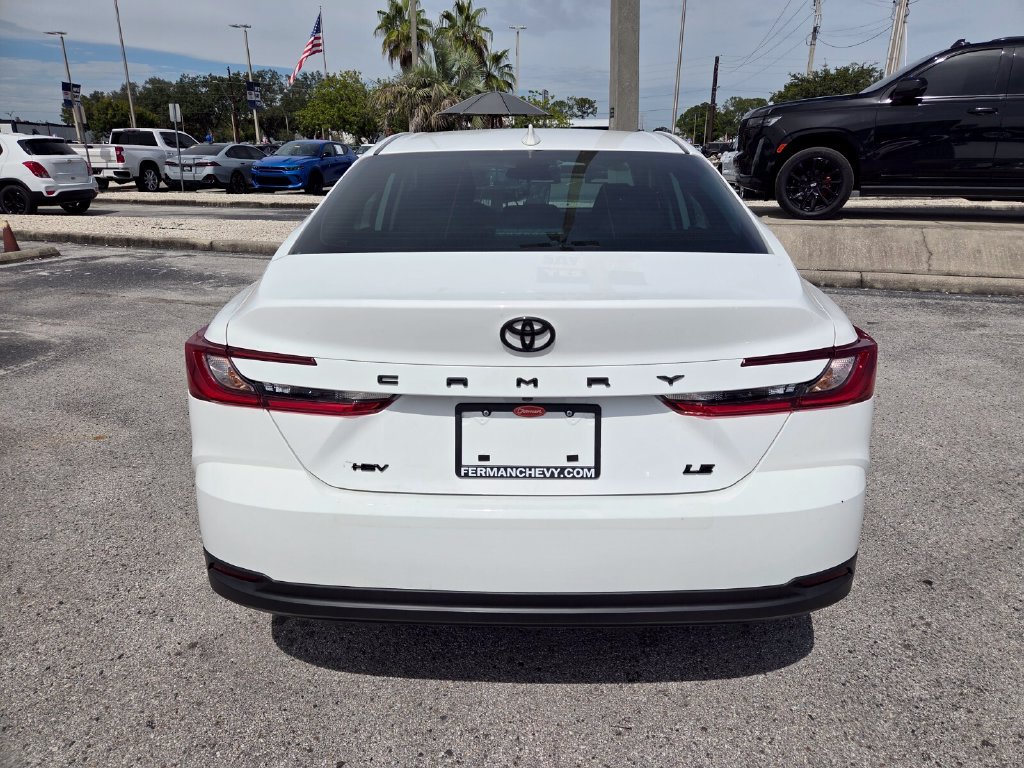 Used 2025 Toyota Camry LE FWD image 13