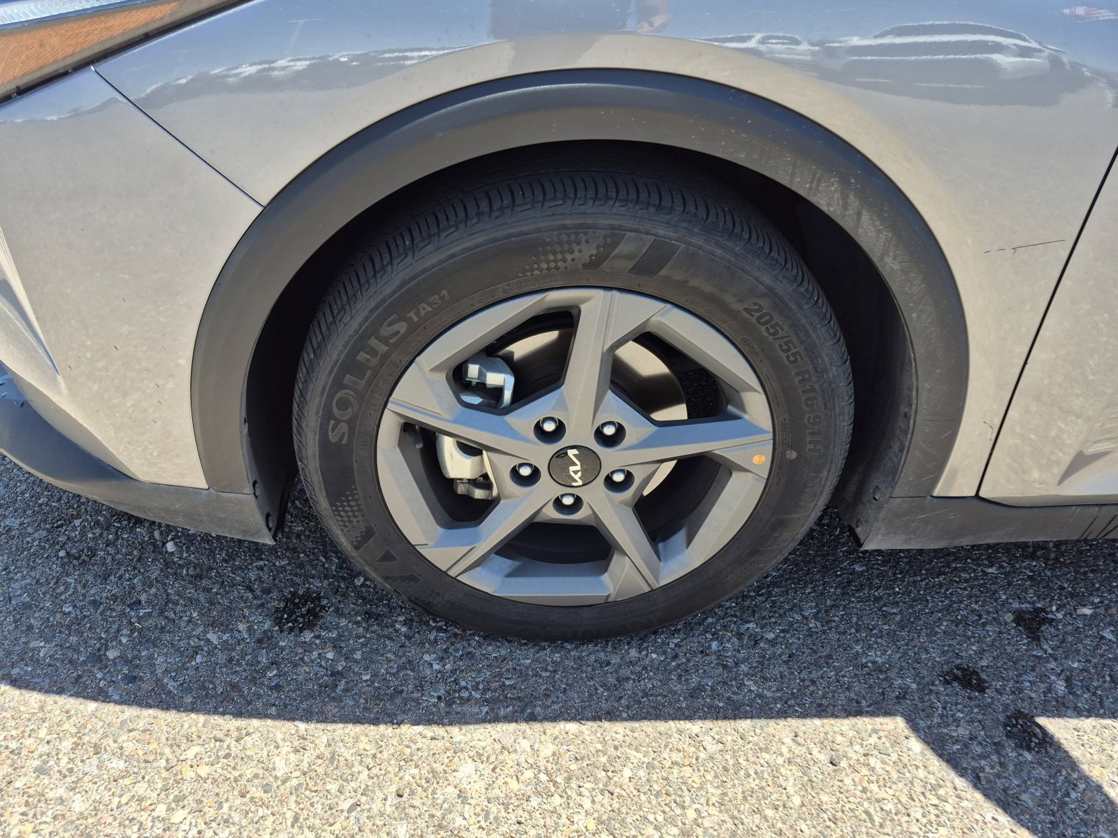 Used 2025 Kia K4 FWD image 23