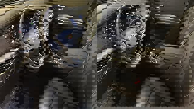 Used 2019 Cadillac XT4 Premium Luxury w/ Technology Package image 27