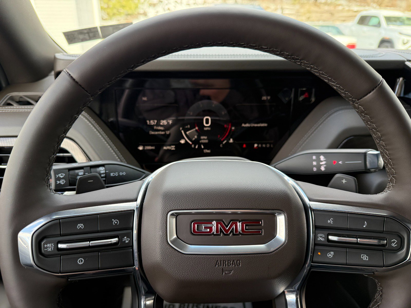 New 2026 GMC Yukon Elevation image 29