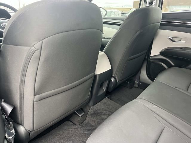 Used 2023 Hyundai Tucson SE image 18