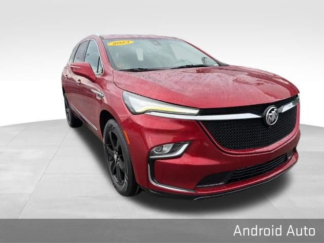 Used 2023 Buick Enclave Essence w/ Sport Touring Edition image 3