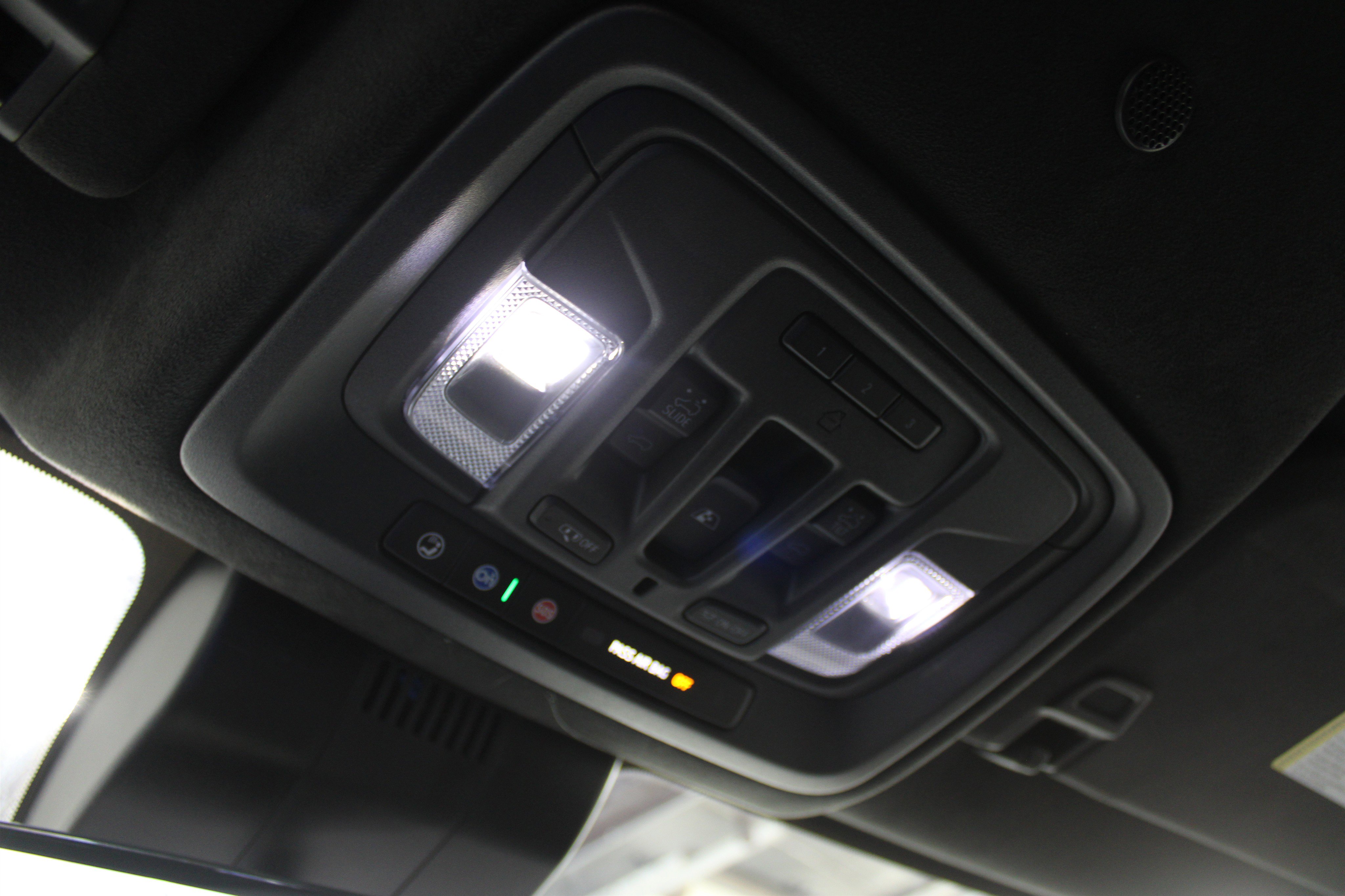 Used 2024 GMC Sierra 2500 AT4X AWD/4WD image 19