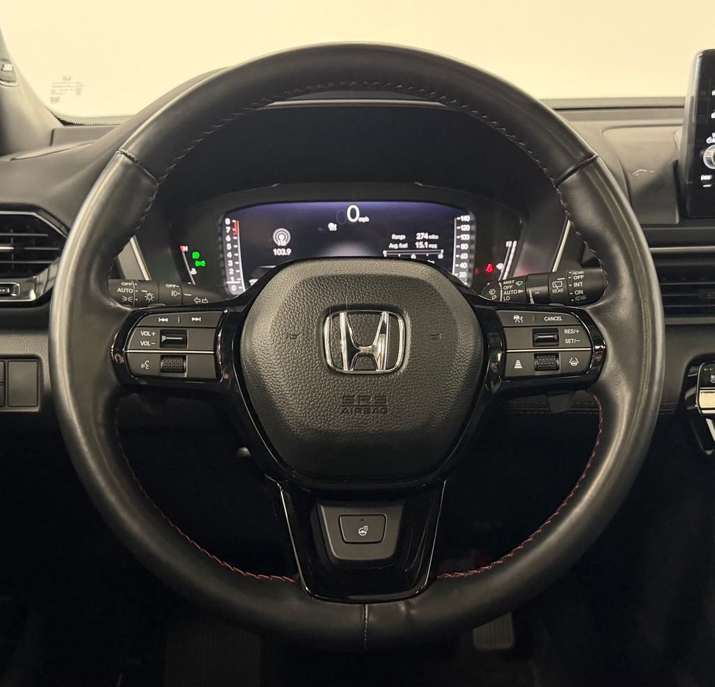 Used 2025 Honda Pilot Black Edition image 15