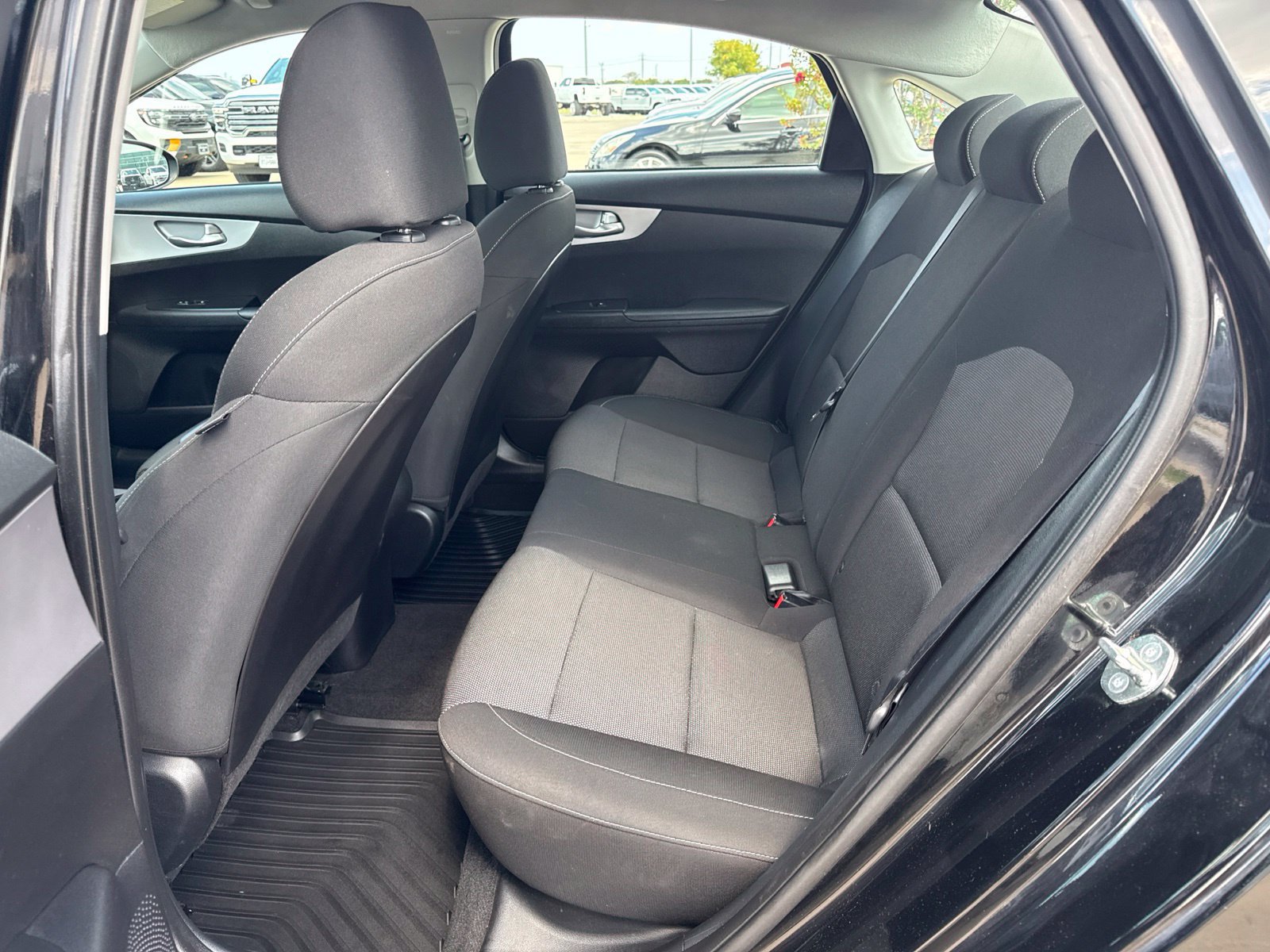 Used 2023 Kia Forte LXS FWD image 12