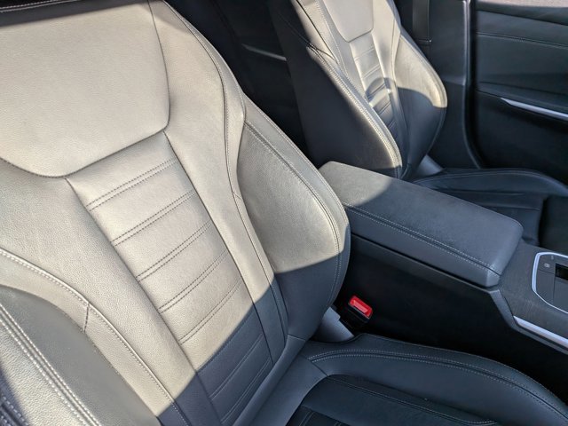 Used 2020 BMW 330i Sedan w/ Premium Package RWD image 17