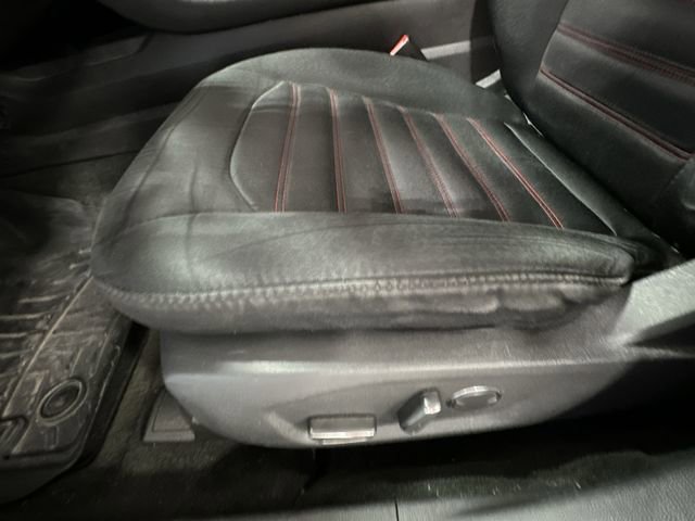 Used 2016 Ford Fusion SE FWD image 18