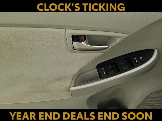 Used 2014 Toyota Prius Two image 14