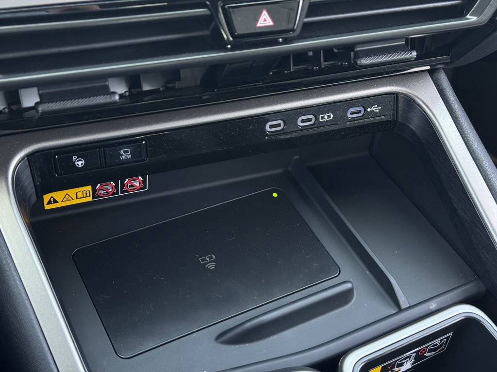 Used 2025 Lexus TX 500h AWD w/ Technology Package image 20