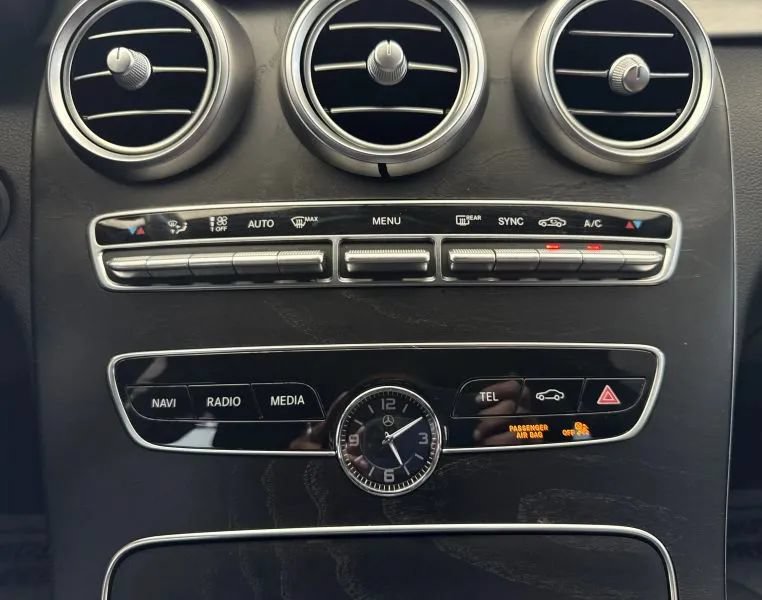 Used 2019 Mercedes-Benz C 300 Sedan image 38