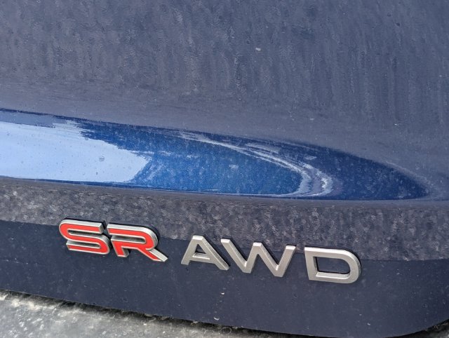 New 2026 Nissan Kicks SR w/ Cold Weather Package AWD/4WD image 7