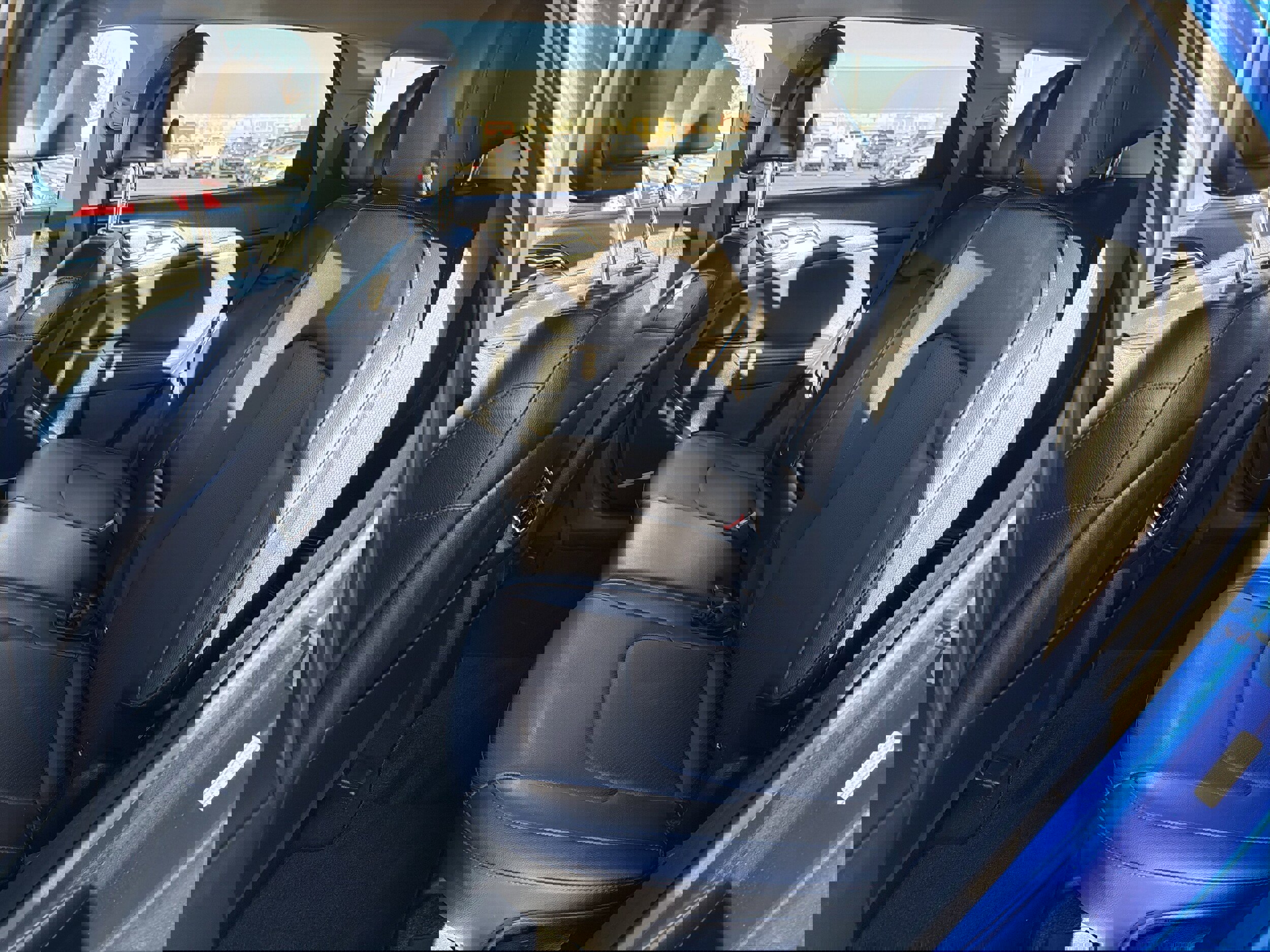 Used 2023 Kia Sportage EX image 9