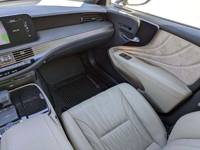 Used 2021 Lexus LS 500 AWD w/ Interior Upgrade Package image 16