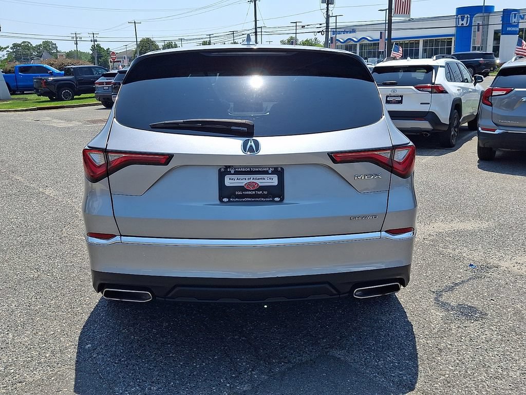Certified 2023 Acura MDX SH-AWD image 5