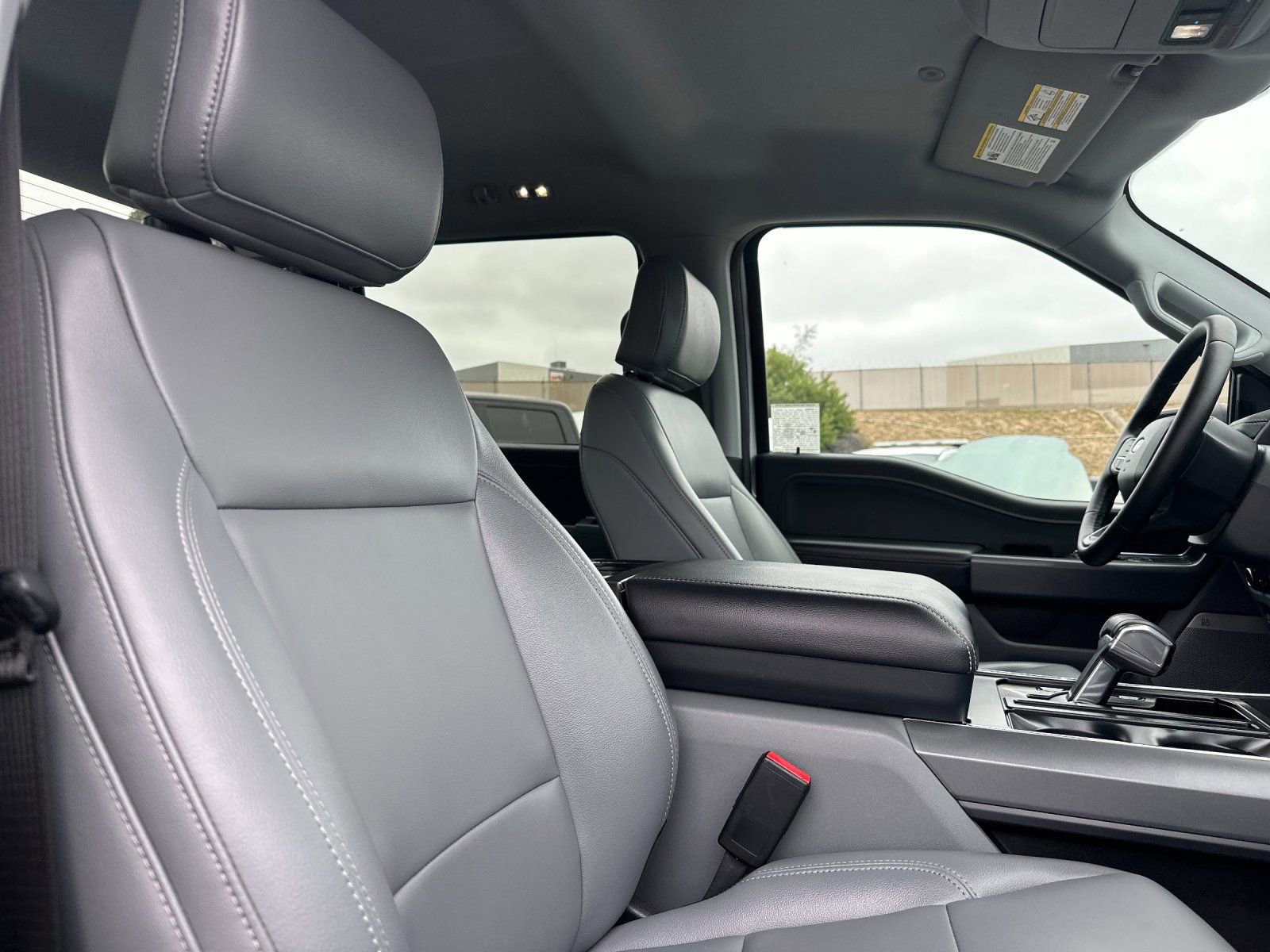 Used 2025 Ford F150 Lightning Flash AWD/4WD image 19