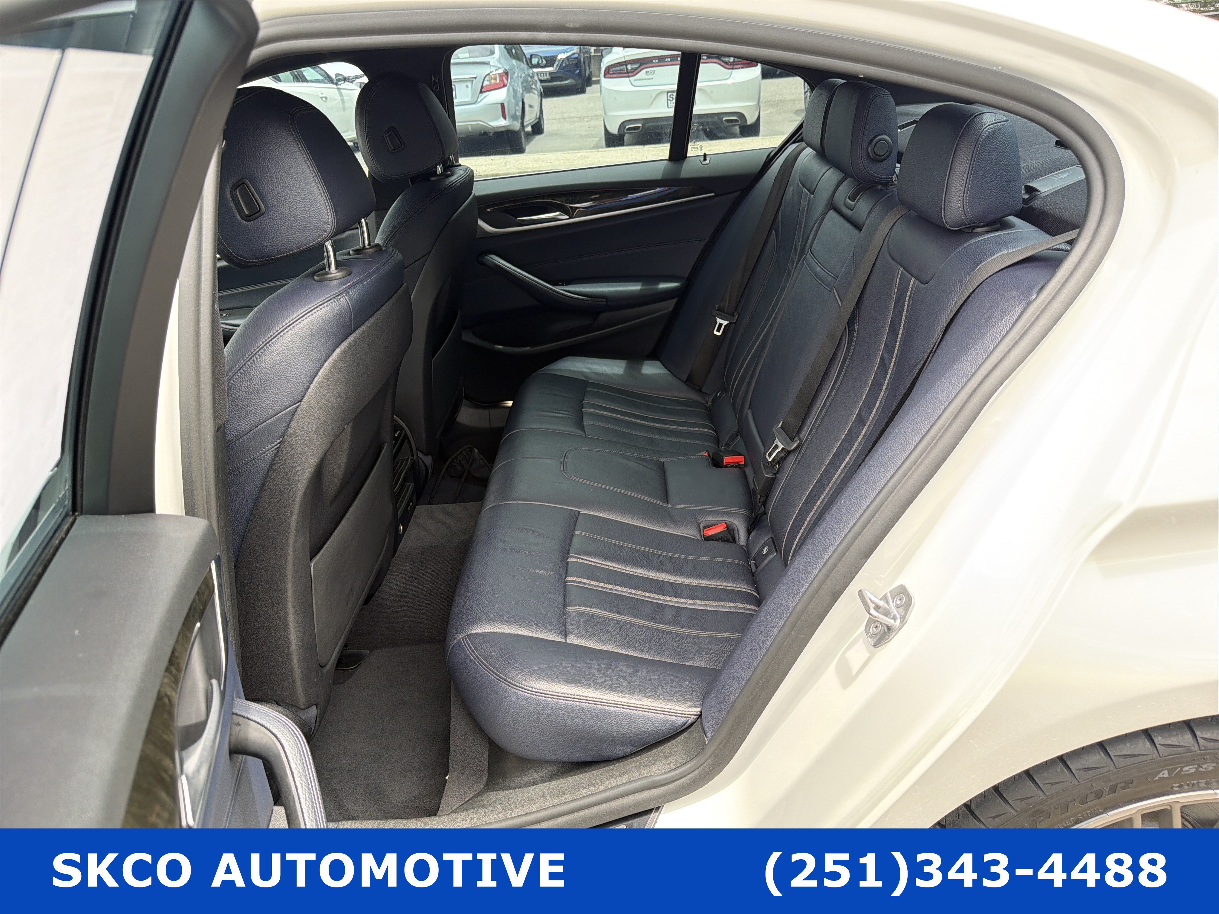 Used 2020 BMW 530i w/ Premium Package RWD image 14