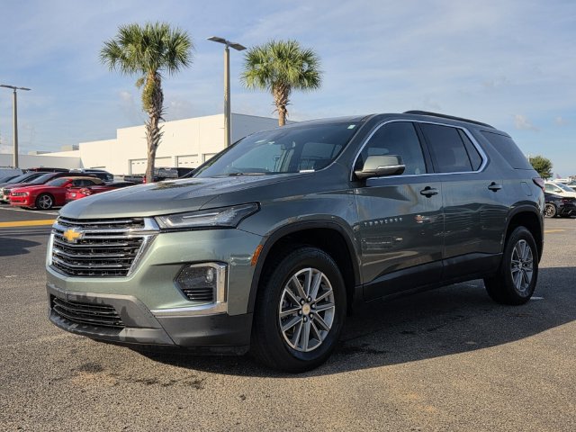 Certified 2022 Chevrolet Traverse LT FWD image 2