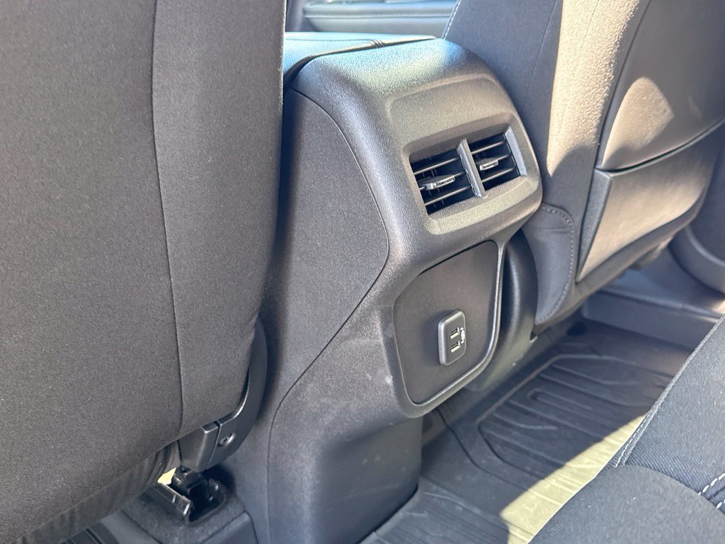 Used 2024 GMC Terrain SLE AWD/4WD image 34