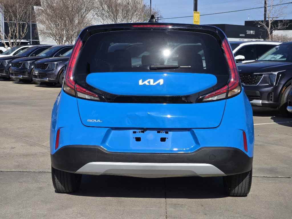 Used 2024 Kia Soul S image 13