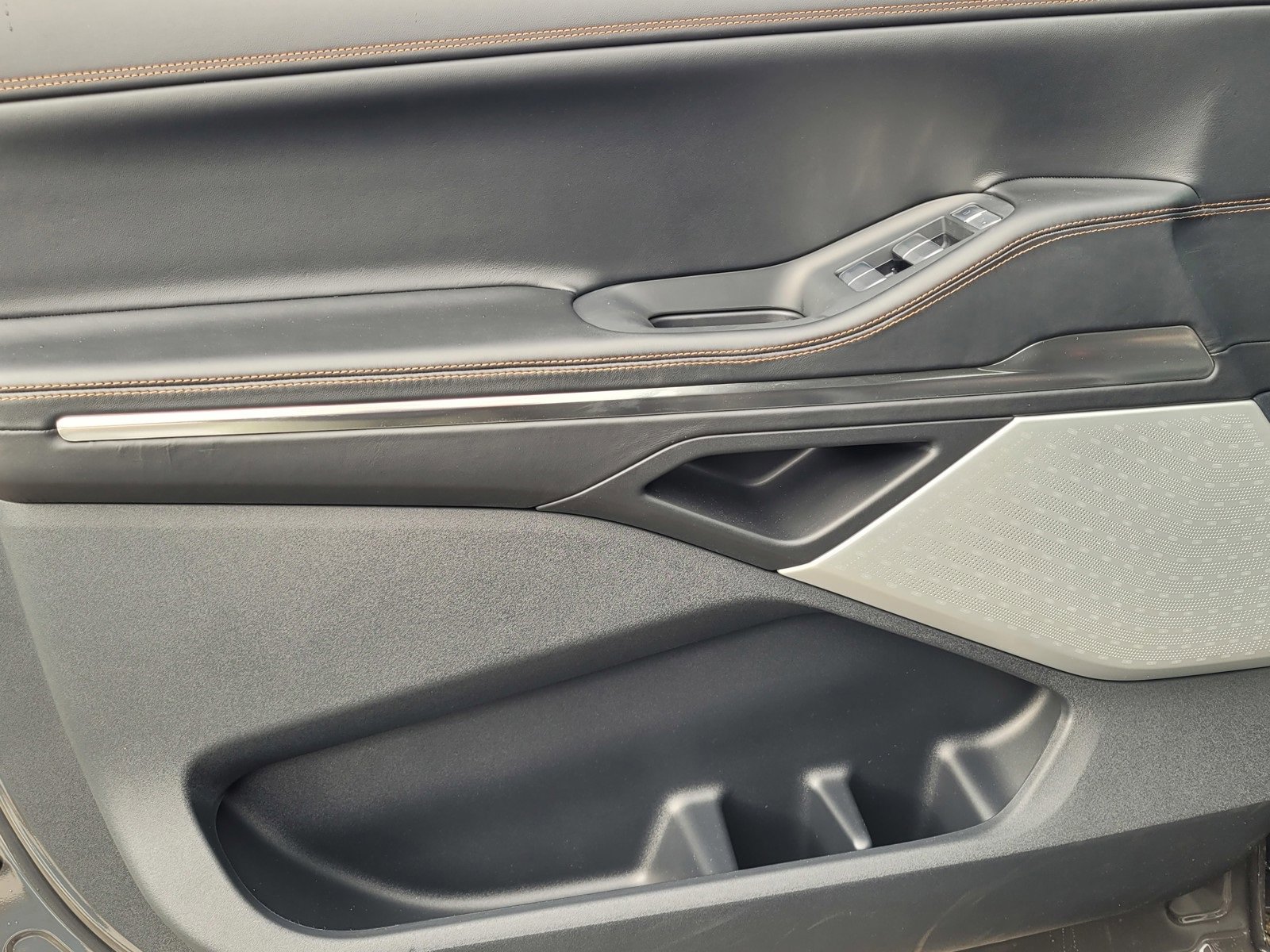 New 2025 Lincoln Navigator Black Label image 10