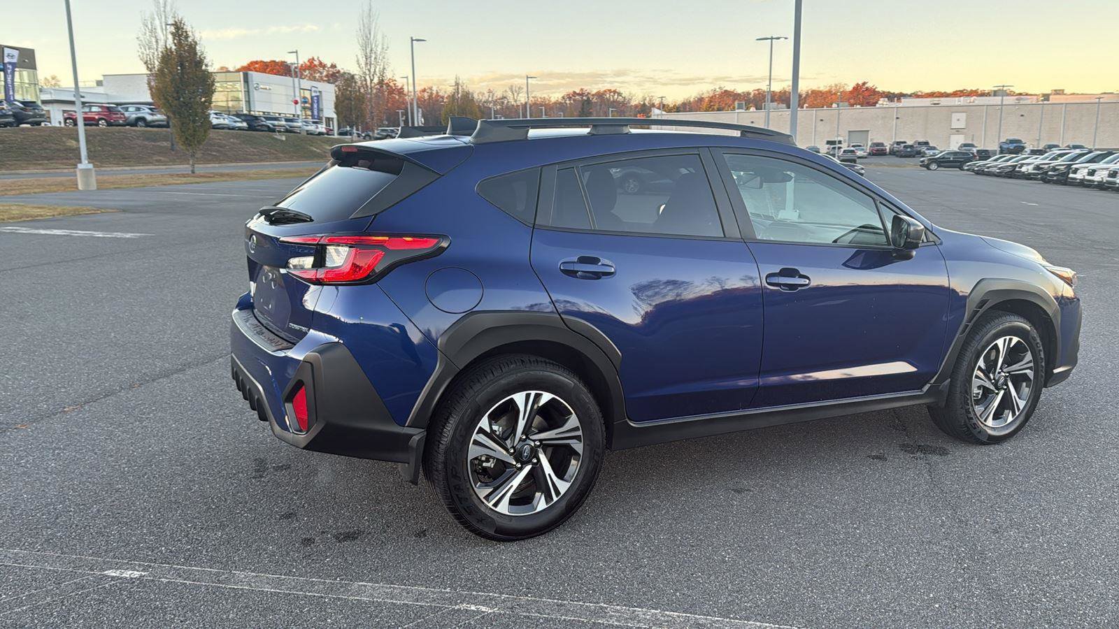 Used 2024 Subaru Crosstrek 2.0i Premium image 5