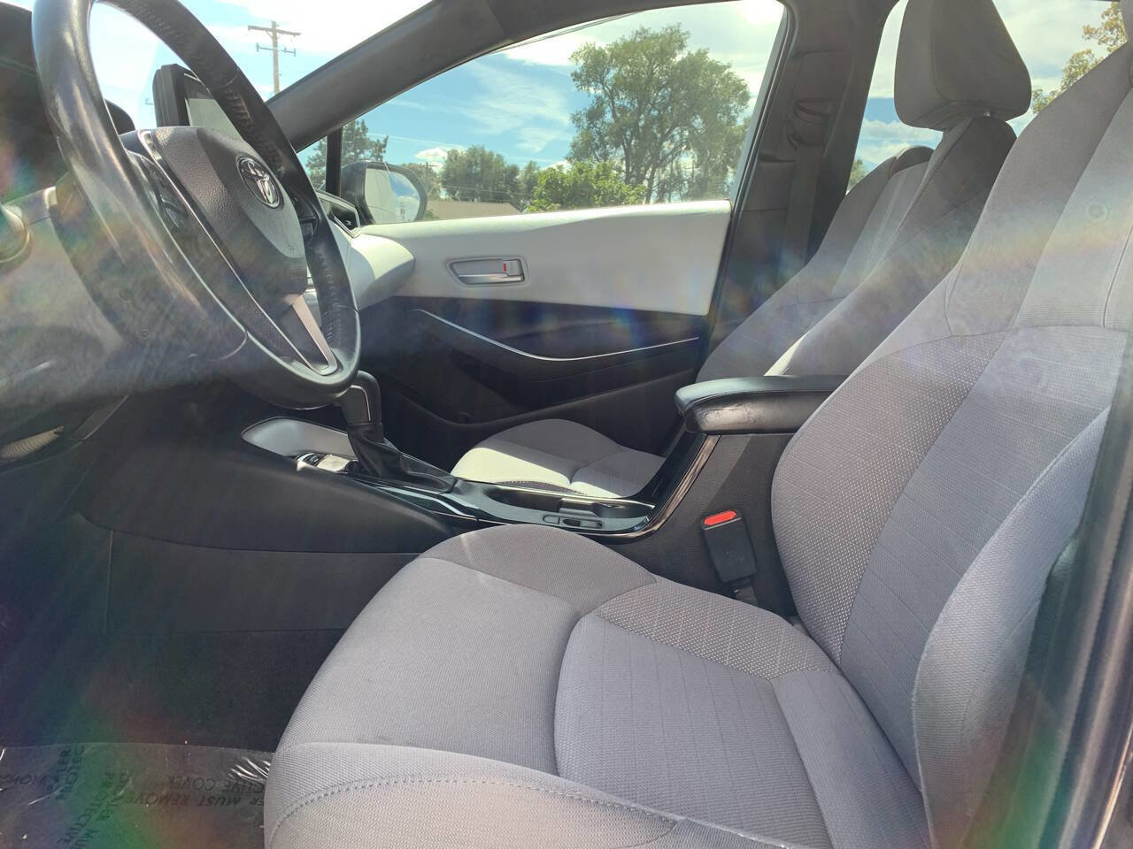 Used 2023 Toyota Corolla SE 4dr Sedan image 7