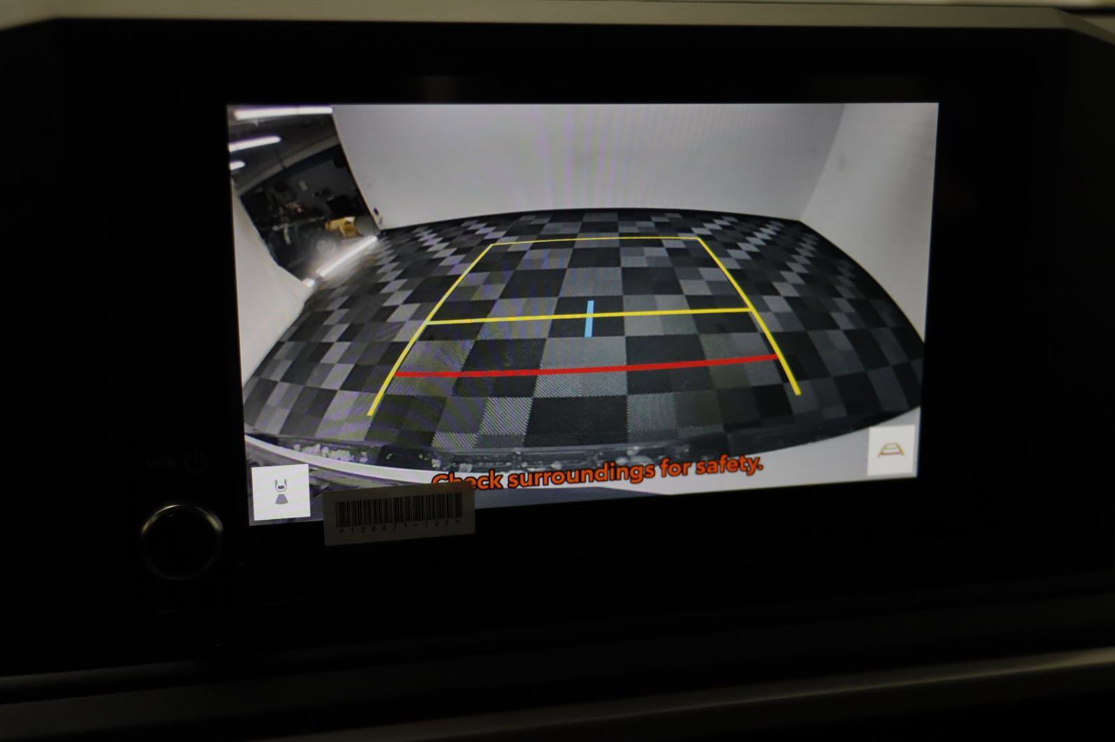 Used 2025 Toyota Tacoma SR image 11