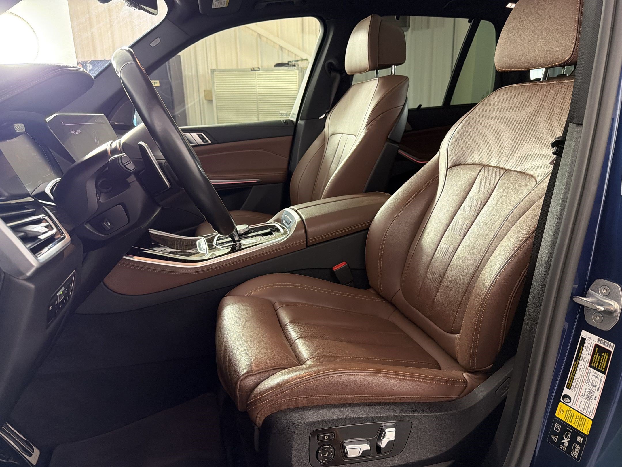 Used 2020 BMW X5 M50i w/ Executive Package AWD/4WD image 5
